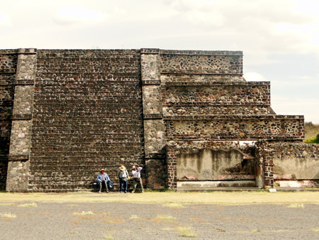 Teotihuacan Complex megalithic builders